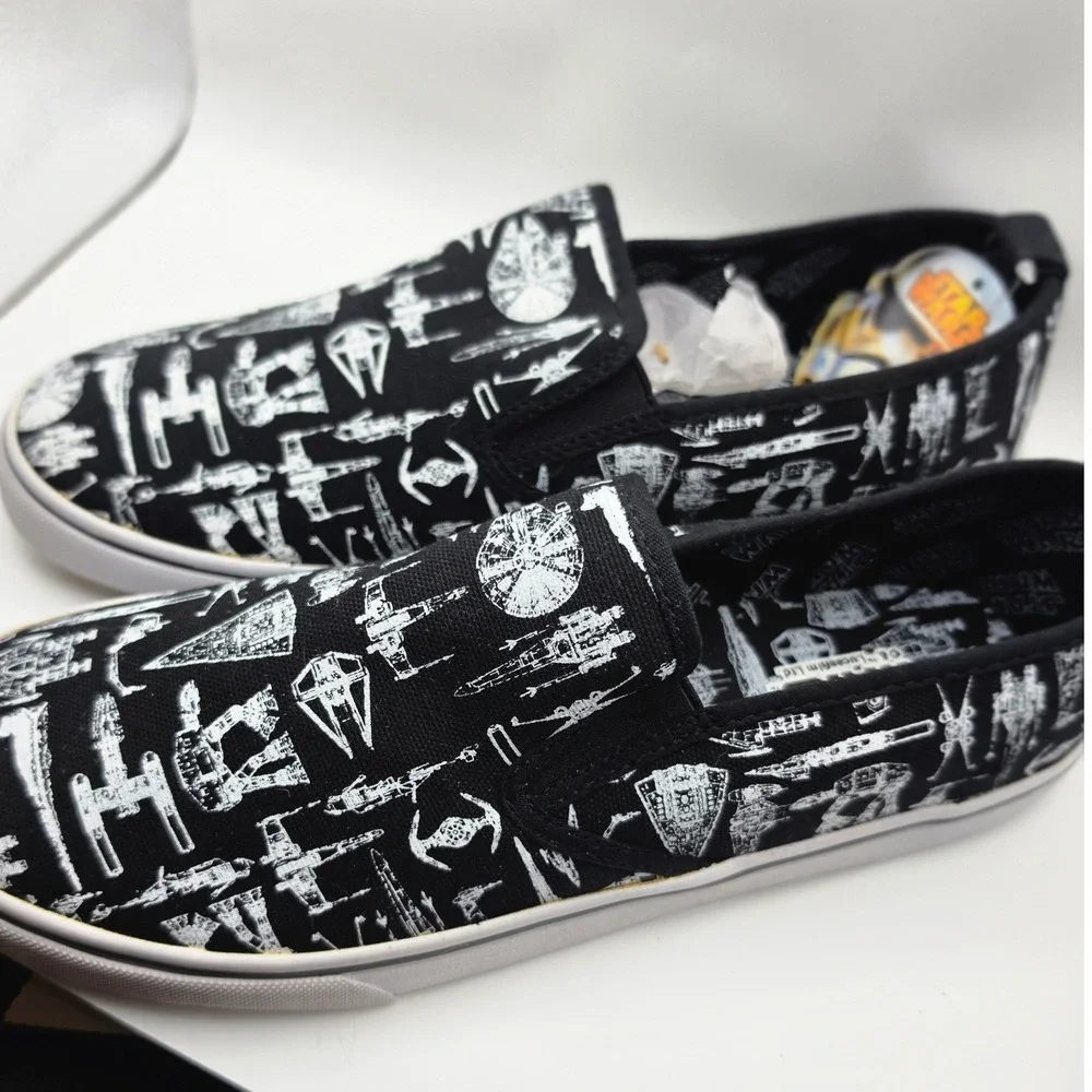 Star Wars Mens Slip On Canvas Sneakers Millennium Falcon X-Wing Black White 11